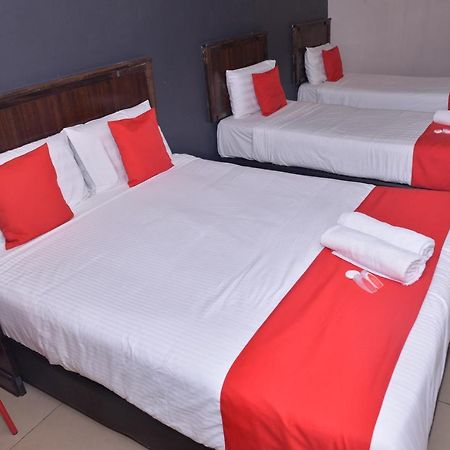 Nice Stay Hotel Рауб Экстерьер фото